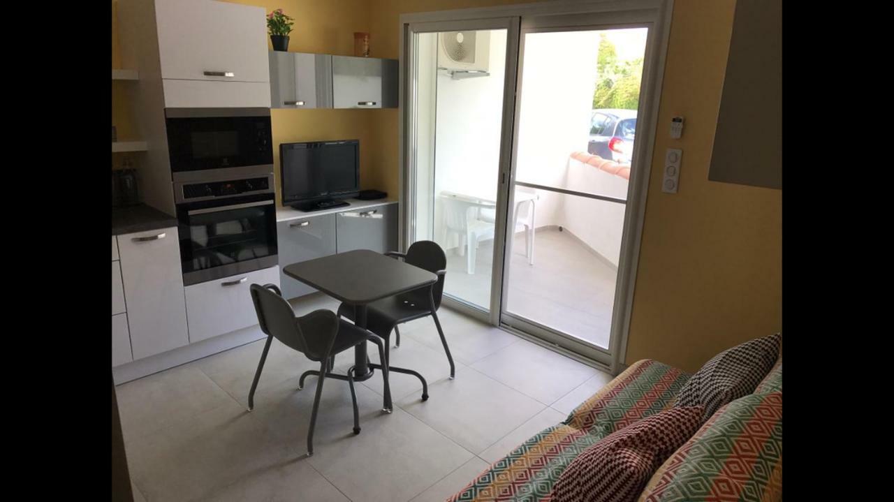 Appartement En Bord De Mer 생트마리들라메르 외부 사진